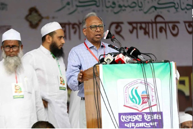 হেফাজতের সমাবেশে মাহমুদুর রহমানের বক্তব্য, নারী সংস্কার কমিশন বাতিলের দাবি