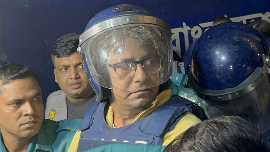 সাংবাদিক আনিস আলমগীরের মামলার শুনানি আজ