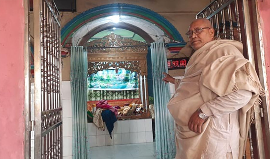 ব্রাহ্মণবাড়িয়ায় পাগল শংকর ইসকন মন্দিরে ১৪টি প্রতিমা ও স্বর্ণালঙ্কার-দানবাক্স চুরি, সংখ্যালঘু নিরাপত্তা নিয়ে উদ্বেগ