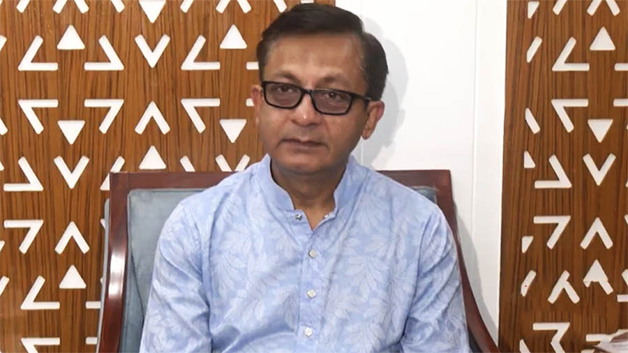 বাণিজ্যমন্ত্রী মুক্তাদির: দেশের জ্বালানি সংকটের দ্রুত কোনো সমাধান নেই