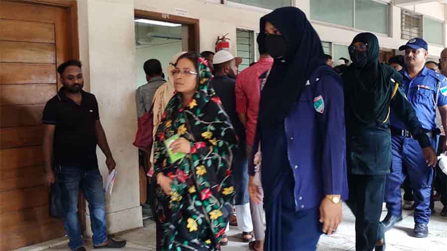 জামিনের পরও ১১ বছর পুরোনো এক হত্যা মামলায় ‘শ্যোন অ্যারেস্ট’ আওয়ামী লীগের সাংসদ সেঁজুতি