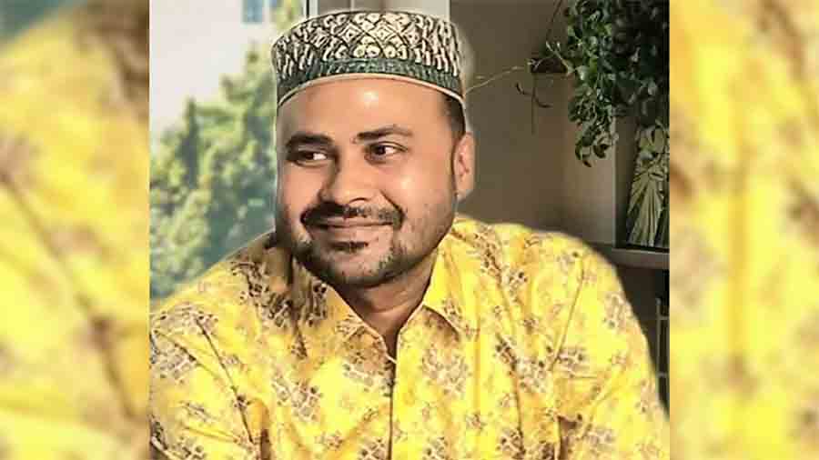 ‘লীগ নেতা’ ট্যাগে ১০ লাখ টাকা চাঁদা দাবি, না পেয়ে ব্যবসায়ীকে আয়নাঘরে নির্যাতনের পর পুলিশে দিল বিএনপি নেতা