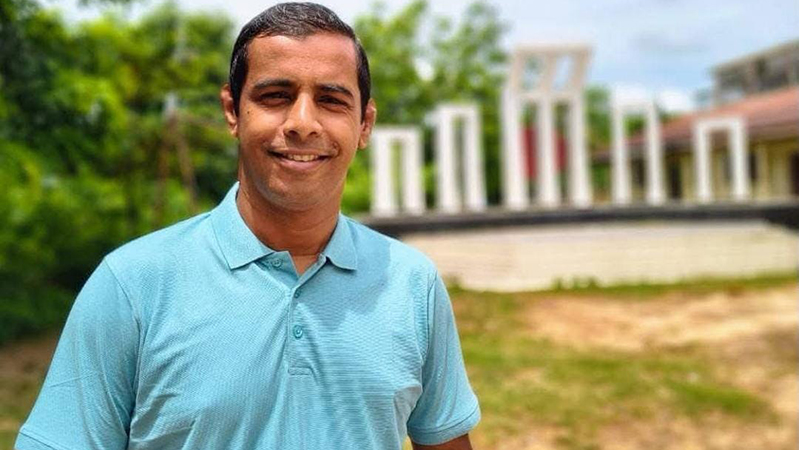 রাঙামাটিতে ডিবিসির প্রতিনিধি সৈকত রঞ্জনকে সাদা পোশাকধারী ব্যাক্তিদের তুলে নেওয়ার অভিযোগ