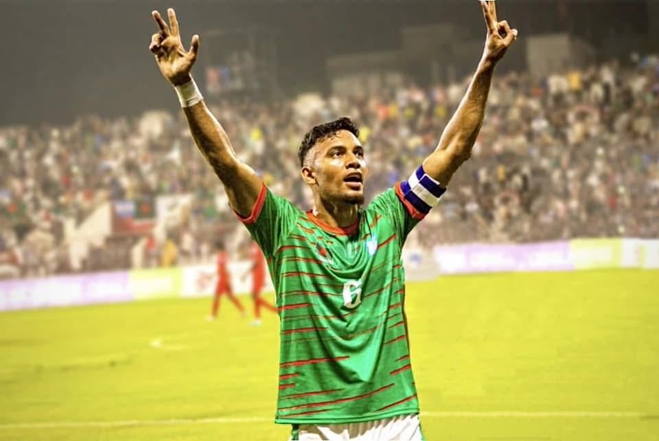 লাল-সবুজে জামালের শততম ম্যাচ, আড়ালে চার গুলির ক্ষত আর এক রূপকথা