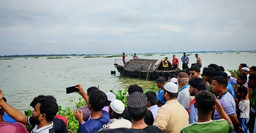 নারায়ণগঞ্জের সোনারগাঁয়ে মেঘনায় গোসলে নেমে তিন স্কুলশিক্ষার্থী নিখোঁজ