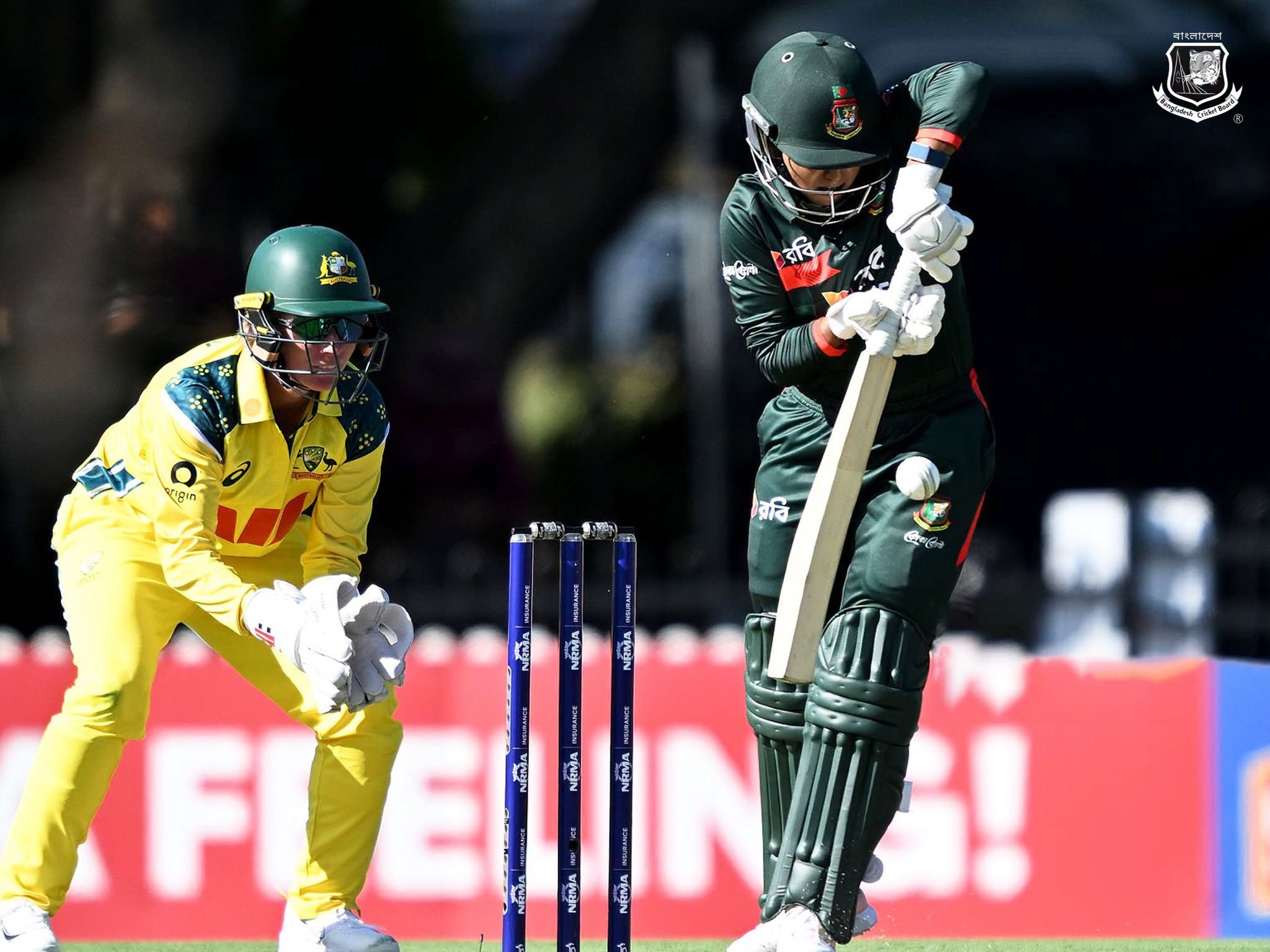 ব্যাটারদের ব্যর্থতায় অস্ট্রেলিয়ার কাছে উড়ে গেল টাইগ্রেসরা